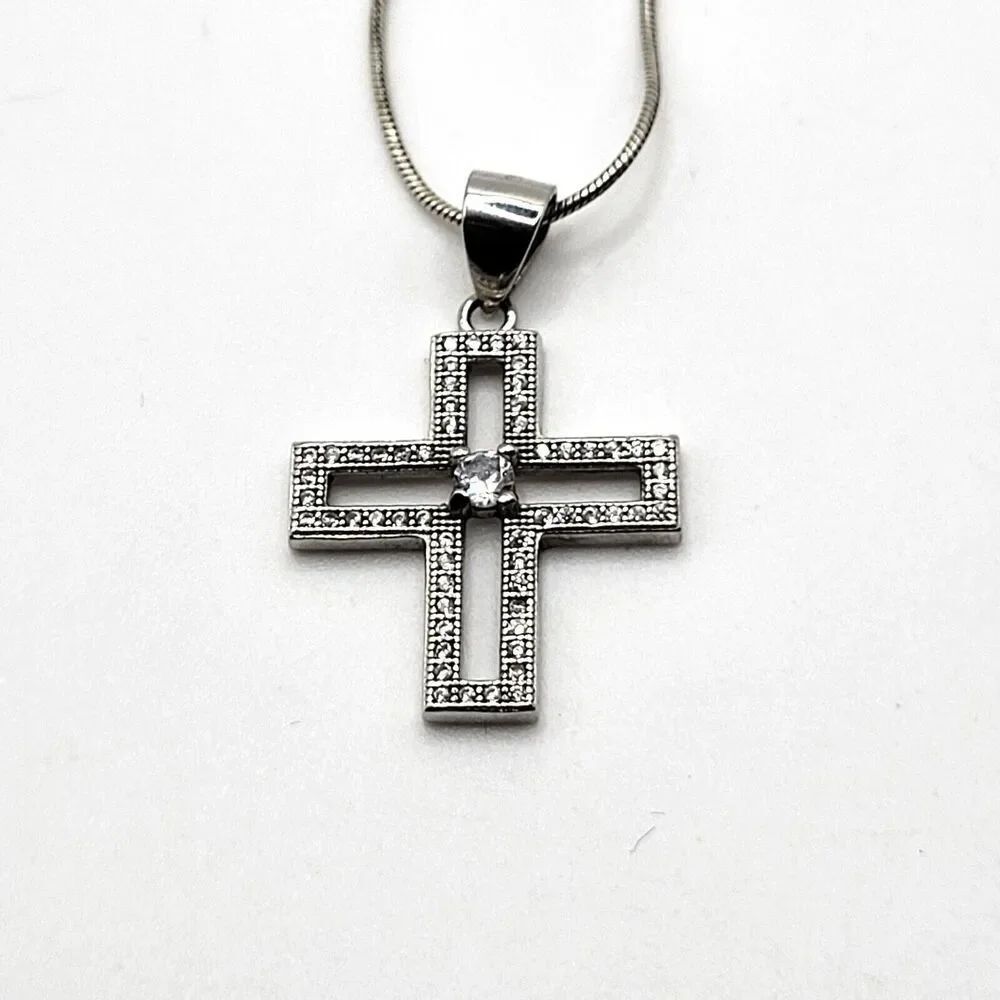 Sterling Silver Cross Pendant Necklace Dainty 19in